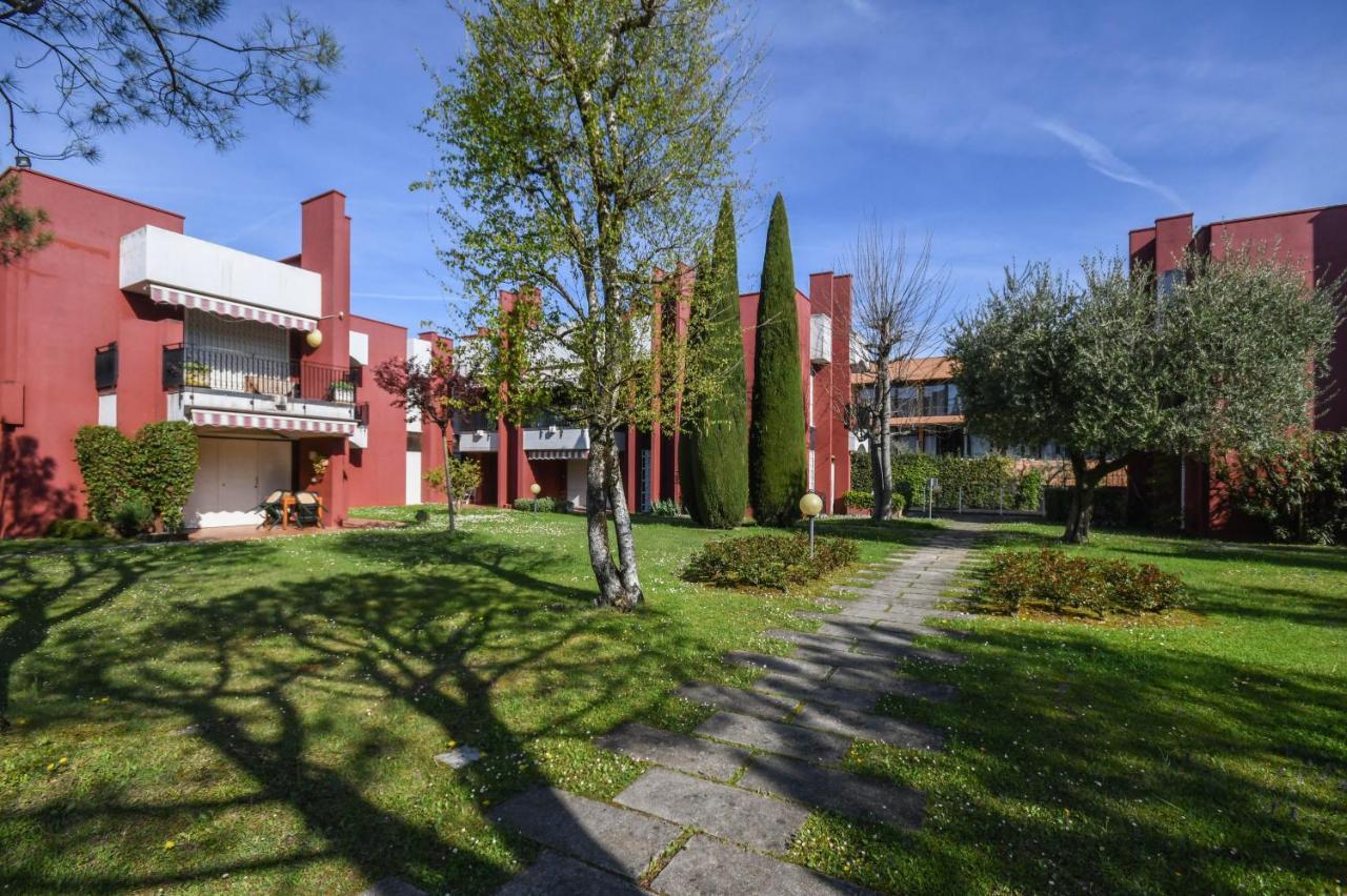 Holiday Sirmione Apartments Extérieur photo