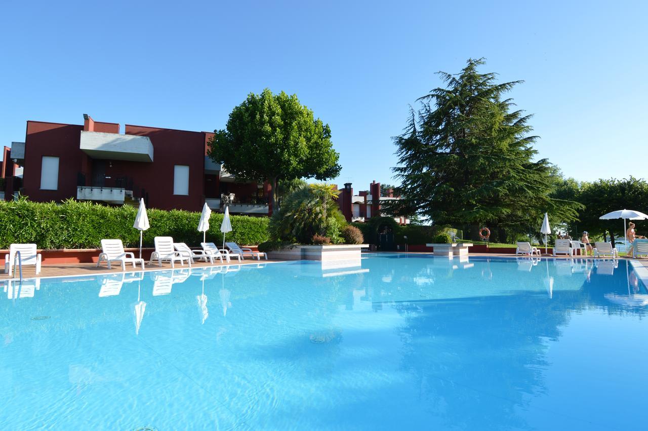 Holiday Sirmione Apartments Extérieur photo