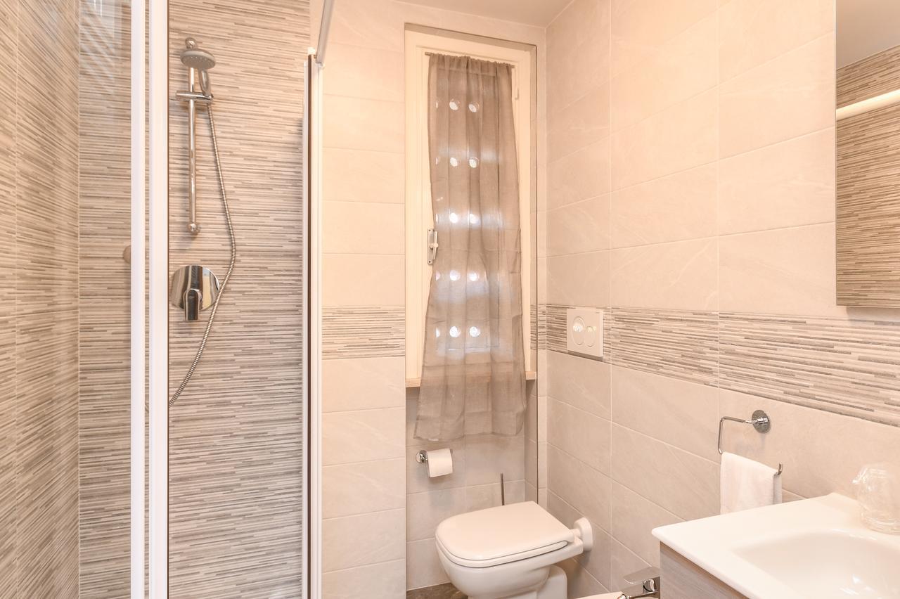 Holiday Sirmione Apartments Extérieur photo