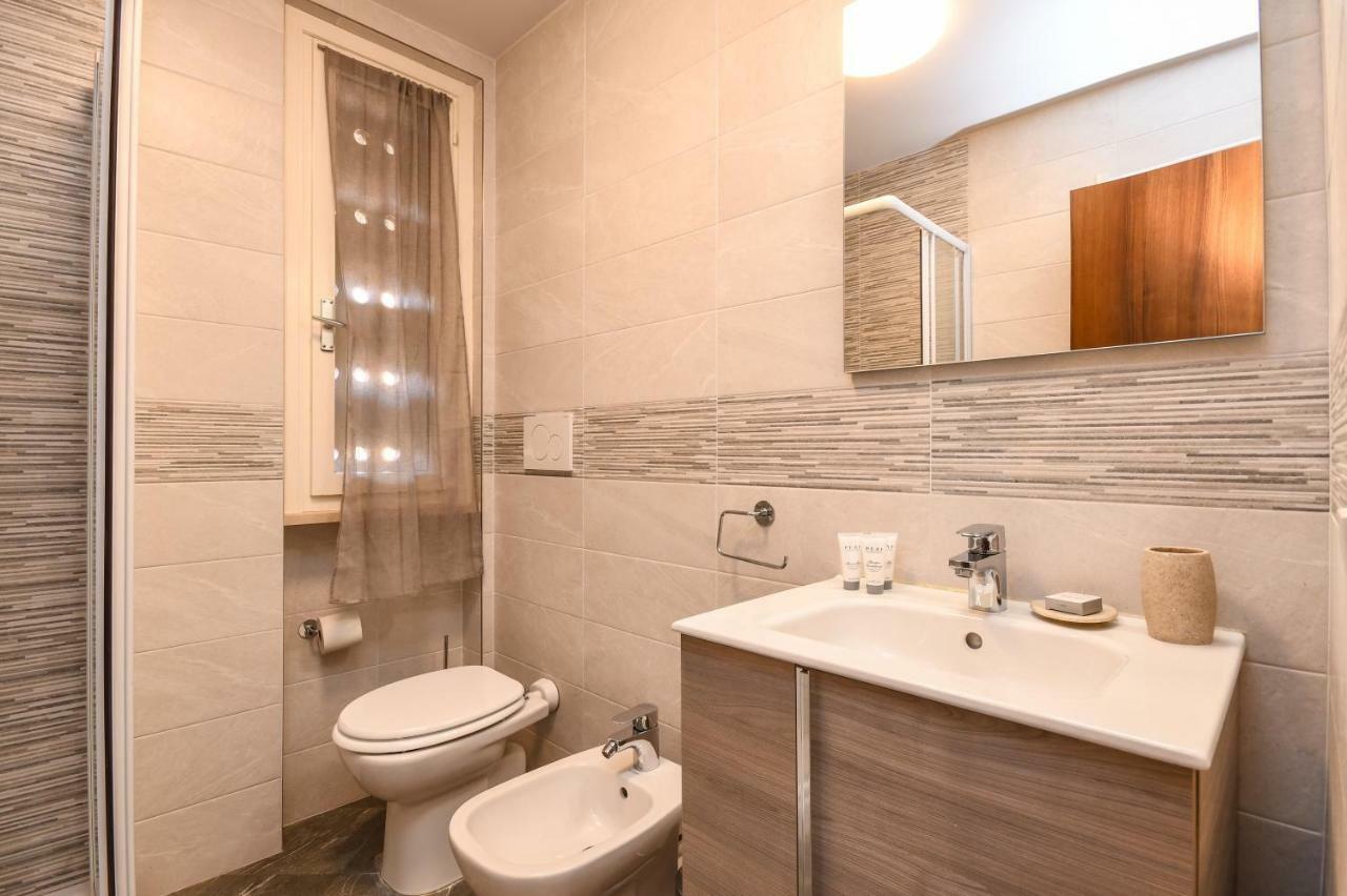 Holiday Sirmione Apartments Extérieur photo