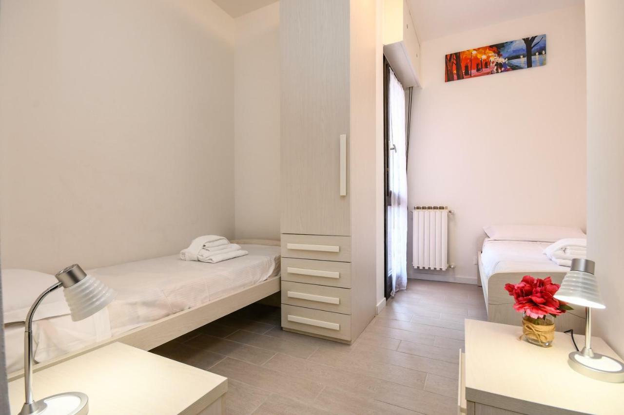 Holiday Sirmione Apartments Extérieur photo
