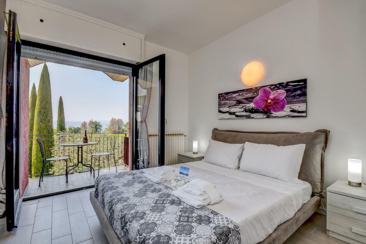 Holiday Sirmione Apartments Extérieur photo