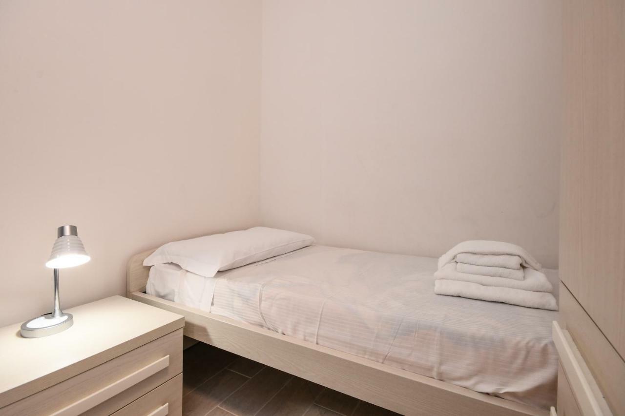 Holiday Sirmione Apartments Extérieur photo